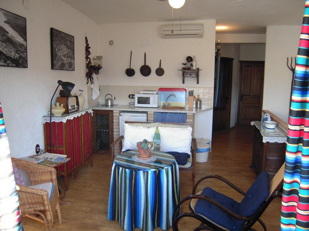 オルノス La Casa De La Abuela Clotildeゲストハウス 部屋 写真