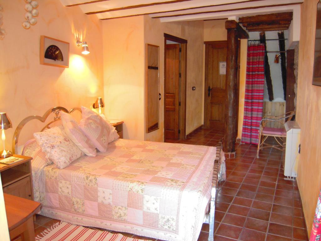 オルノス La Casa De La Abuela Clotildeゲストハウス 部屋 写真